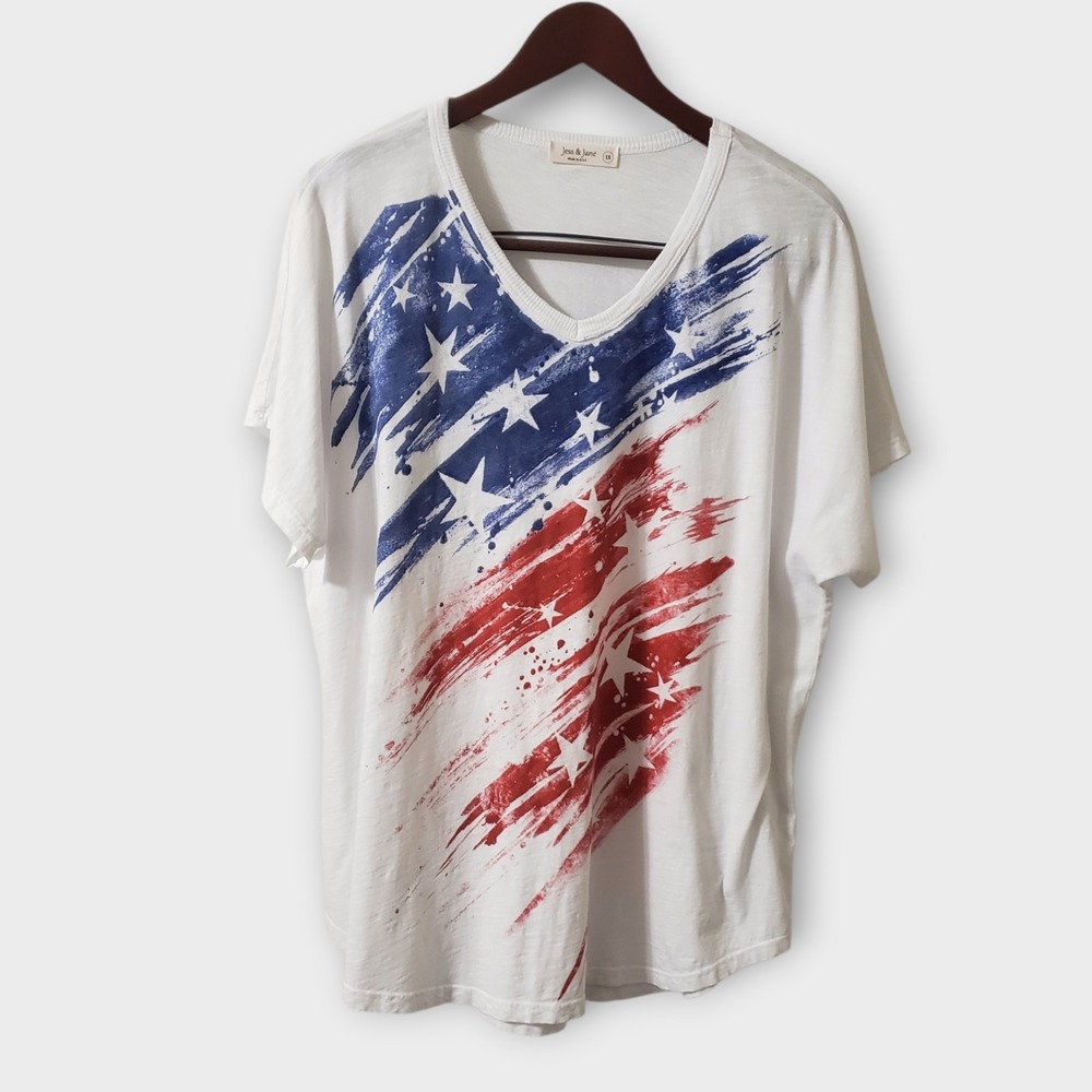 Jess & Jane Womens 1X White American Flag Stars V-Neck Dolman Sleeve T-Shirt USA